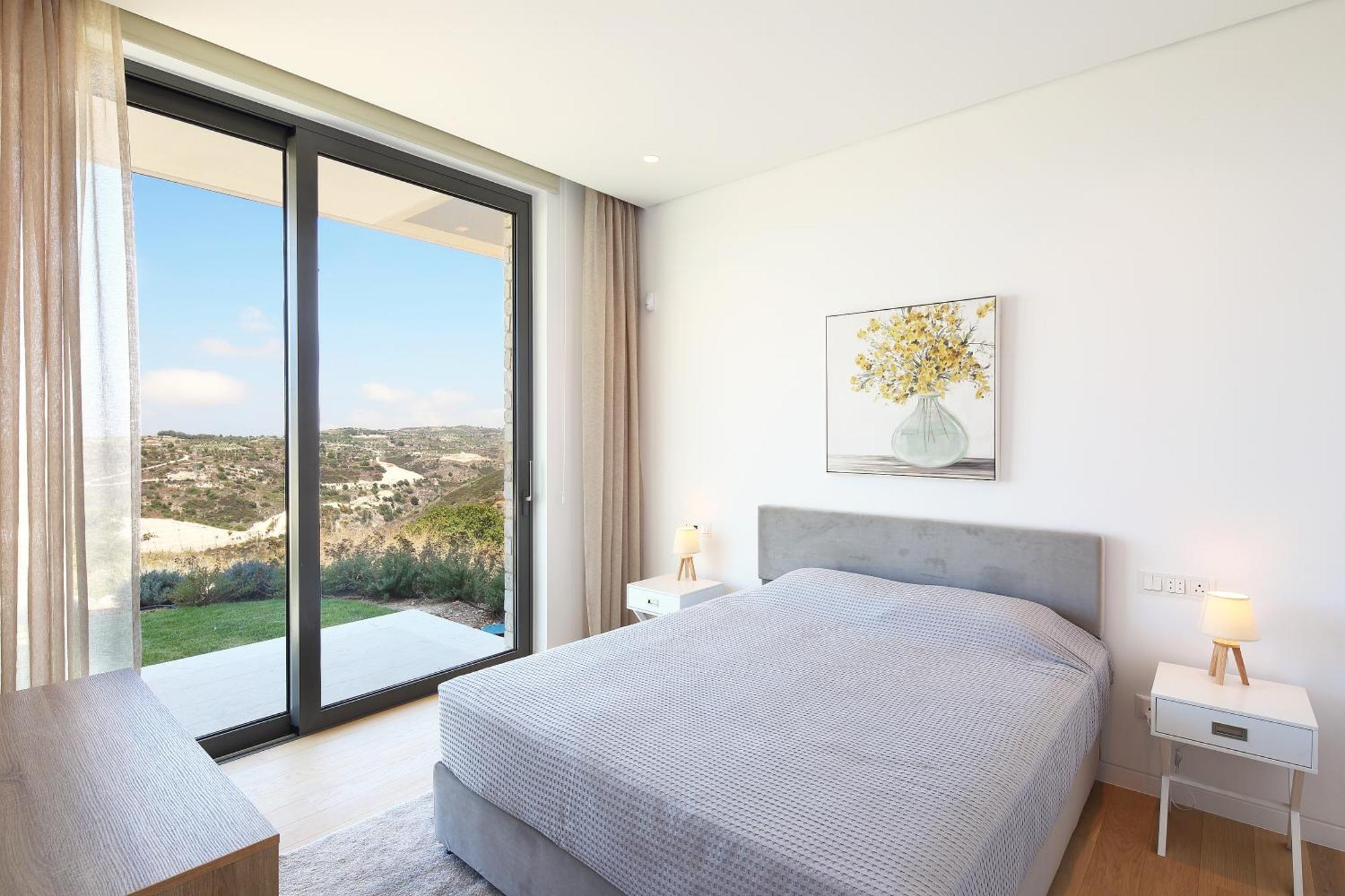 Minthis Resort Tsadha Eksteriør bilde A bedroom